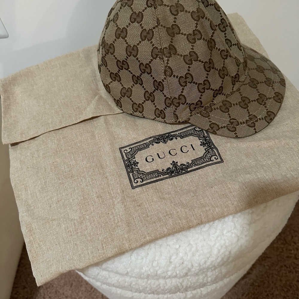 Children’s Gucci Brown Hat with Signature Monogram Design